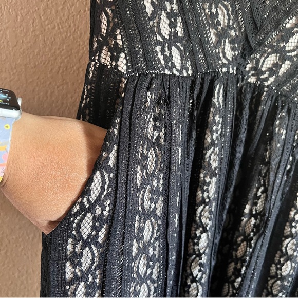 Anthropologie Moulinette Soeurs Black Lace Fit & Flare Cocktail Dress Size Small - Picture 5 of 12